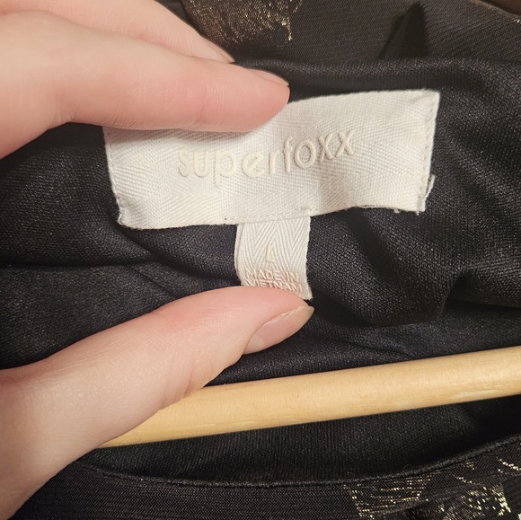 Superfoxx, Black Dress With Gold Floral Print, Knee Slit, Size L, Formal Event - Picture 3 of 4